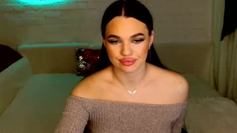 tasty_babyy online show from December 2, 9:17 pm