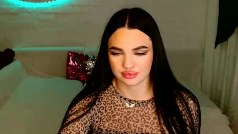 tasty_babyy online show from December 18, 7:08 pm