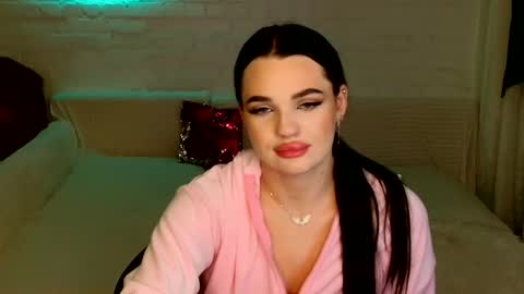 tasty_babyy online show from February 8, 8:10 pm