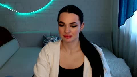 tasty_babyy online show from March 31, 11:21 am