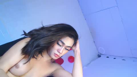 Snapshot of tasty_vannesa1928 chatting on February 15, 2:58 am Vannesa online show from February 15, 2:58 am