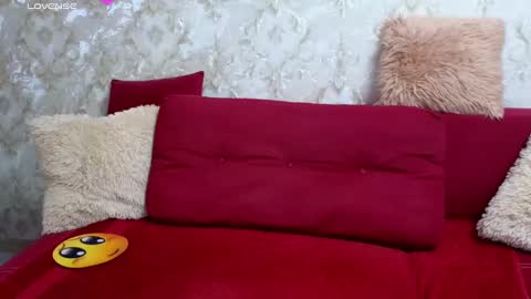 Snapshot of tastychubby chatting on February 24, 11:54 am Clau online show from February 24, 11:54 am