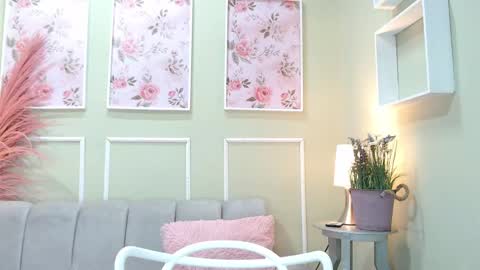 Melisa  online show from September 22, 8:05 am