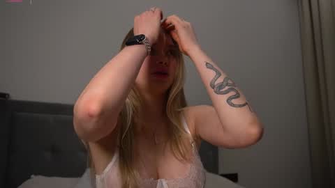 Im Sabrina NEXT LIVE  Tuesday online show from March 21, 4:54 pm