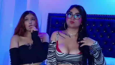 Snapshot of tata_and_michi chatting on February 11, 4:22 am tata_and_michi online show from February 11, 4:22 am