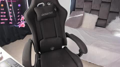 Tatiana online show from September 19, 9:15 pm