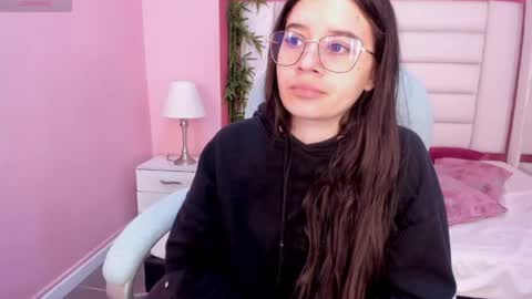tatiana_arboleda online show from April 11, 3:22 am
