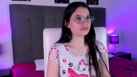 tatiana_arboleda online show from May 24, 3:33 am