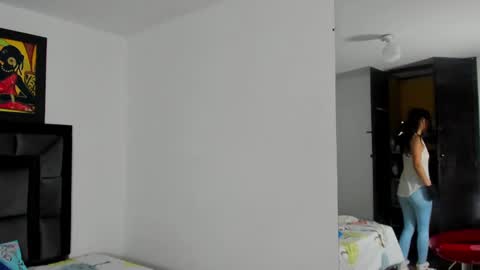 Tati online show from February 1, 11:43 am