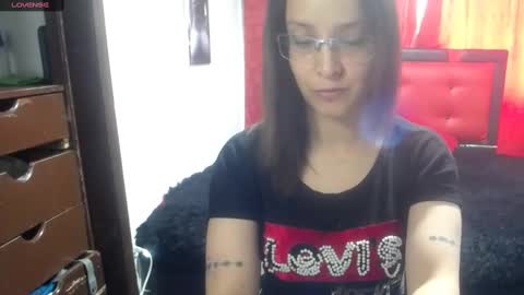 Snapshot of tatianamaturee chatting on December 11, 2:44 pm tatiana online show from December 11, 2:44 pm