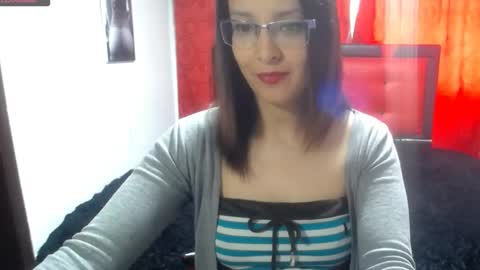 Snapshot of tatianamaturee chatting on December 12, 2:22 pm tatiana online show from December 12, 2:22 pm