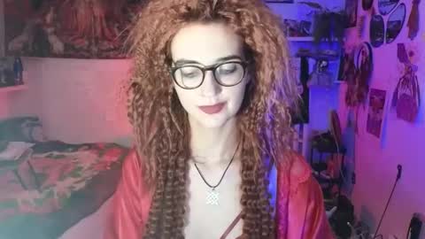 Snapshot of tatianaromanova chatting on April 11, 8:02 pm Tatiana online show from April 11, 8:02 pm