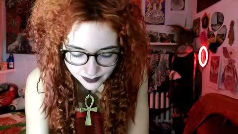 Snapshot of tatianaromanova chatting on May 15, 8:16 pm Tatiana online show from May 15, 8:16 pm