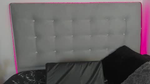 tatianasquirthot online show from May 15, 7:43 pm