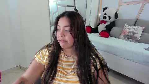 tatikanyx online show from May 8, 12:32 pm