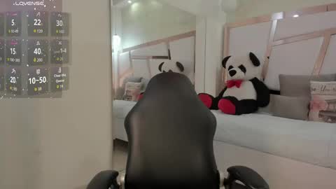 tatikanyx online show from May 9, 12:32 pm