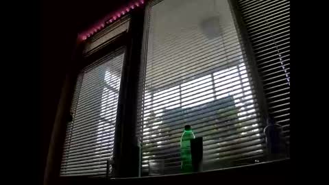 Snapshot of tatko874482 chatting on February 1, 8:46 am Beliqnegar online show from February 1, 8:46 am