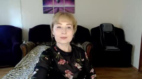 Snapshot of tattease chatting on September 13, 12:05 pm Tattease online show from September 13, 12:05 pm