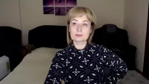 Snapshot of tattease chatting on October 13, 3:28 am Tattease online show from October 13, 3:28 am