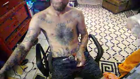 Snapshot of tattedalpha chatting on March 9, 5:44 am tattedalpha online show from March 9, 5:44 am