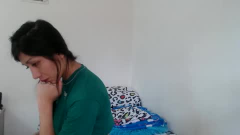 tatto_smoke_couple online show from May 11, 3:29 pm