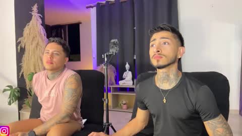 Snapshot of tattoguys_cums chatting on October 27, 2:26 am Jonathan Juan online show from October 27, 2:26 am