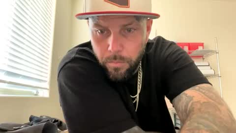 Snapshot of tattoo23inky chatting on April 13, 5:40 pm inky online show from April 13, 5:40 pm
