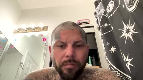 Snapshot of tattoo23inky chatting on April 21, 7:28 pm inky online show from April 21, 7:28 pm