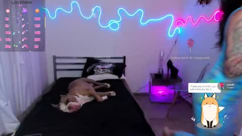 High Mami  online show from September 30, 7:13 am