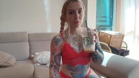tattoobbgirl online show from May 4, 2:46 pm