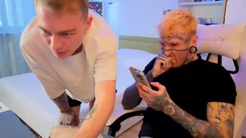 Snapshot of tattooed666cat chatting on January 9, 11:57 am Alex but u can call me Theo online show from January 9, 11:57 am