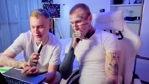 Snapshot of tattooed666cat chatting on January 31, 7:11 pm Alex but u can call me Theo online show from January 31, 7:11 pm