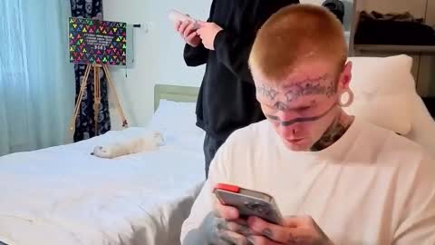 Snapshot of tattooed666cat chatting on February 3, 9:14 am Alex but u can call me Theo online show from February 3, 9:14 am