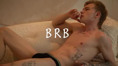 Snapshot of tattooed666cat chatting on February 6, 5:45 am Alex but u can call me Theo online show from February 6, 5:45 am