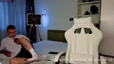 Snapshot of tattooed666cat chatting on February 7, 6:50 am Alex but u can call me Theo online show from February 7, 6:50 am