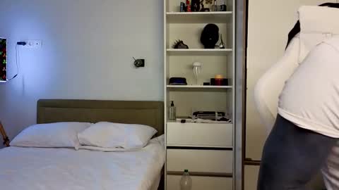 Snapshot of tattooed666cat chatting on February 17, 9:17 am Alex but u can call me Theo online show from February 17, 9:17 am