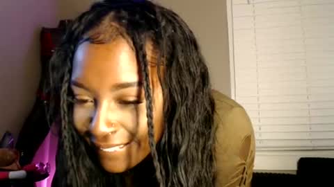 nyxxx online show from June 7, 1:43 am