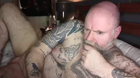Tattooeddilf 01 online show from January 5, 1:56 am