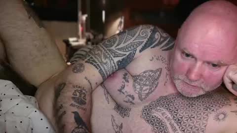 Tattooeddilf 01 online show from March 17, 11:19 pm