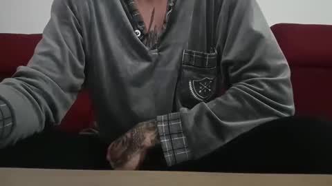 Tatuado20cm online show from March 4, 10:16 pm