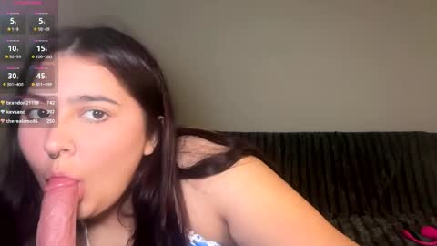 Snapshot of tatumhayes chatting on May 23, 3:01 am tatumhayes online show from May 23, 3:01 am