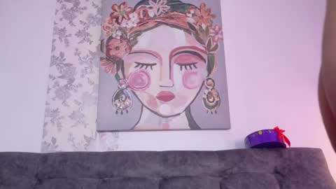 Taty Miller online show from April 28, 2:33 pm
