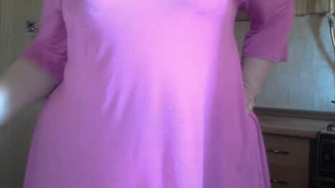 Snapshot of tatyanka_ chatting on March 6, 2:18 pm tatyanka_ online show from March 6, 2:18 pm