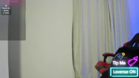 Snapshot of taurus_boy1 chatting on May 4, 10:11 am T A U R U S online show from May 4, 10:11 am