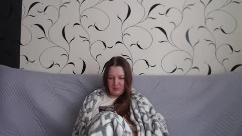 Snapshot of taxxxu chatting on February 26, 7:07 am Diana online show from February 26, 7:07 am