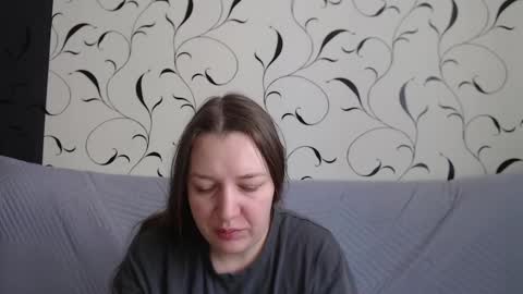 Snapshot of taxxxu chatting on March 10, 7:13 am Diana online show from March 10, 7:13 am