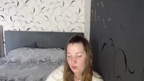 Diana online show from July 8, 11:15 am
