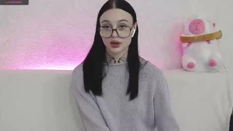 Taya online show from September 27, 5:51 pm