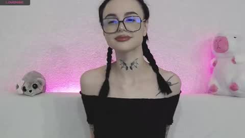 Taya online show from November 24, 5:56 pm