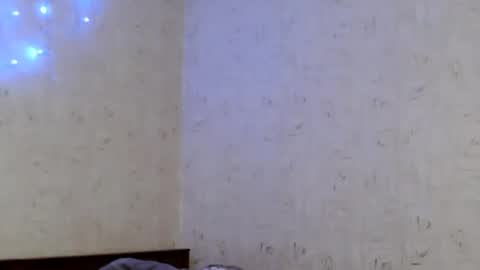 Taya online show from February 18, 7:54 pm